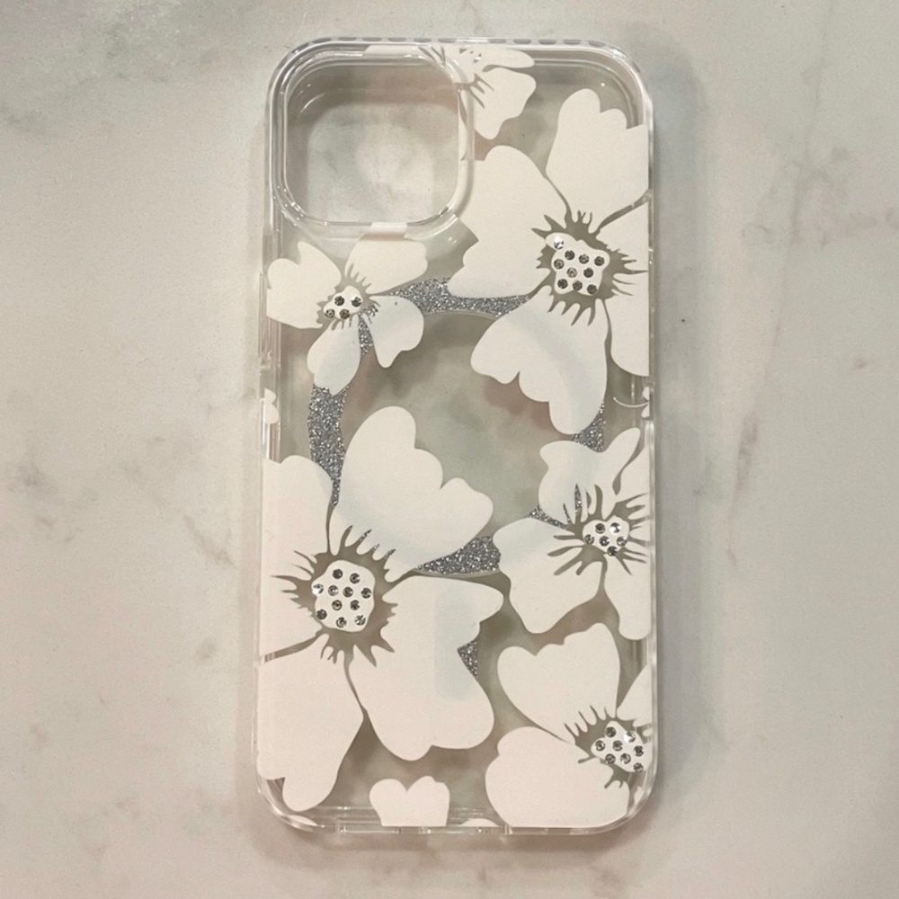[FREE] New iPhone 14 Case